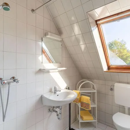 Apartman Ferienwohnung, *